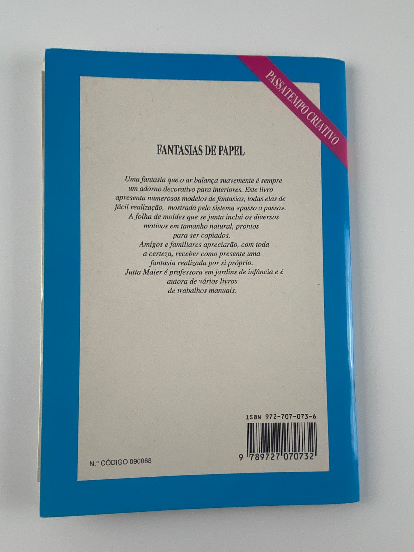 Fantasias de papel de Jutta Maier
