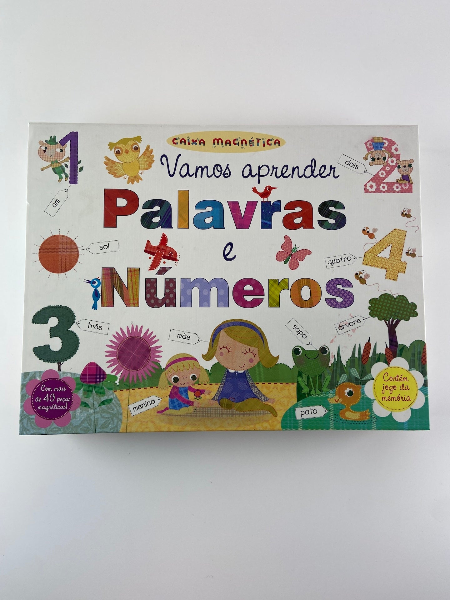Círculo de leitores Vamos aprender palavras e números
