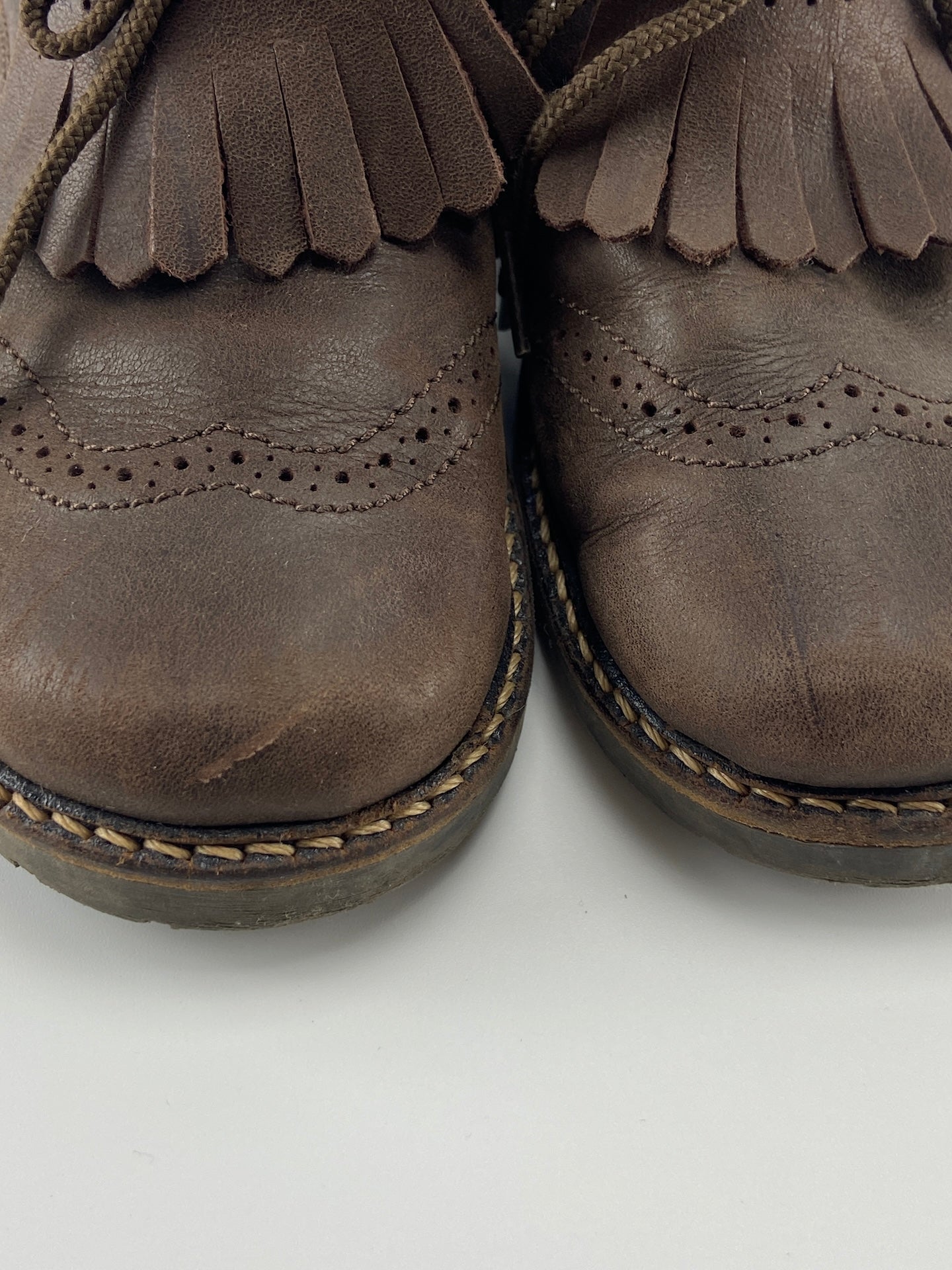 ESQUILO Sapatos de franjas
