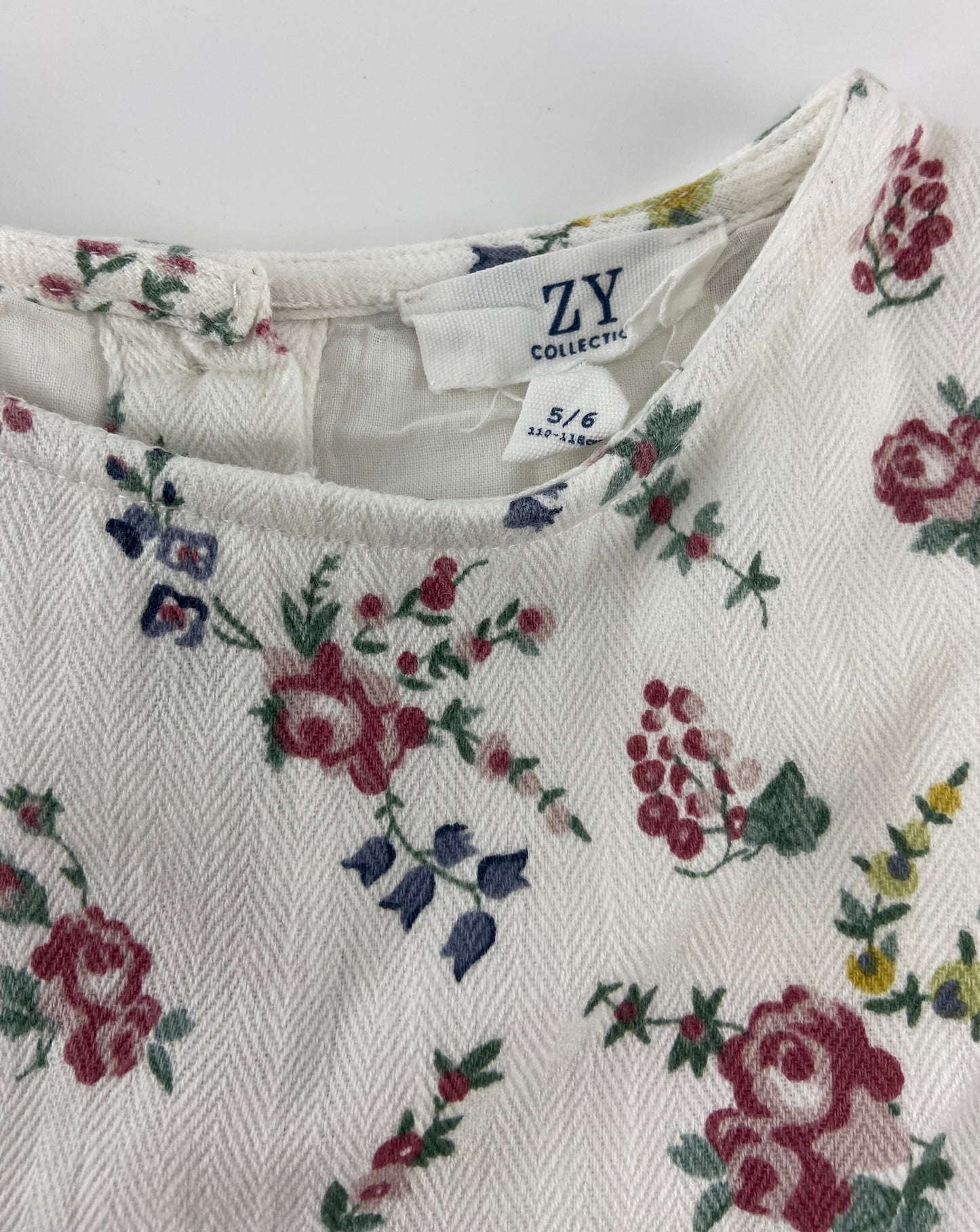 ZIPPY Vestido com flores