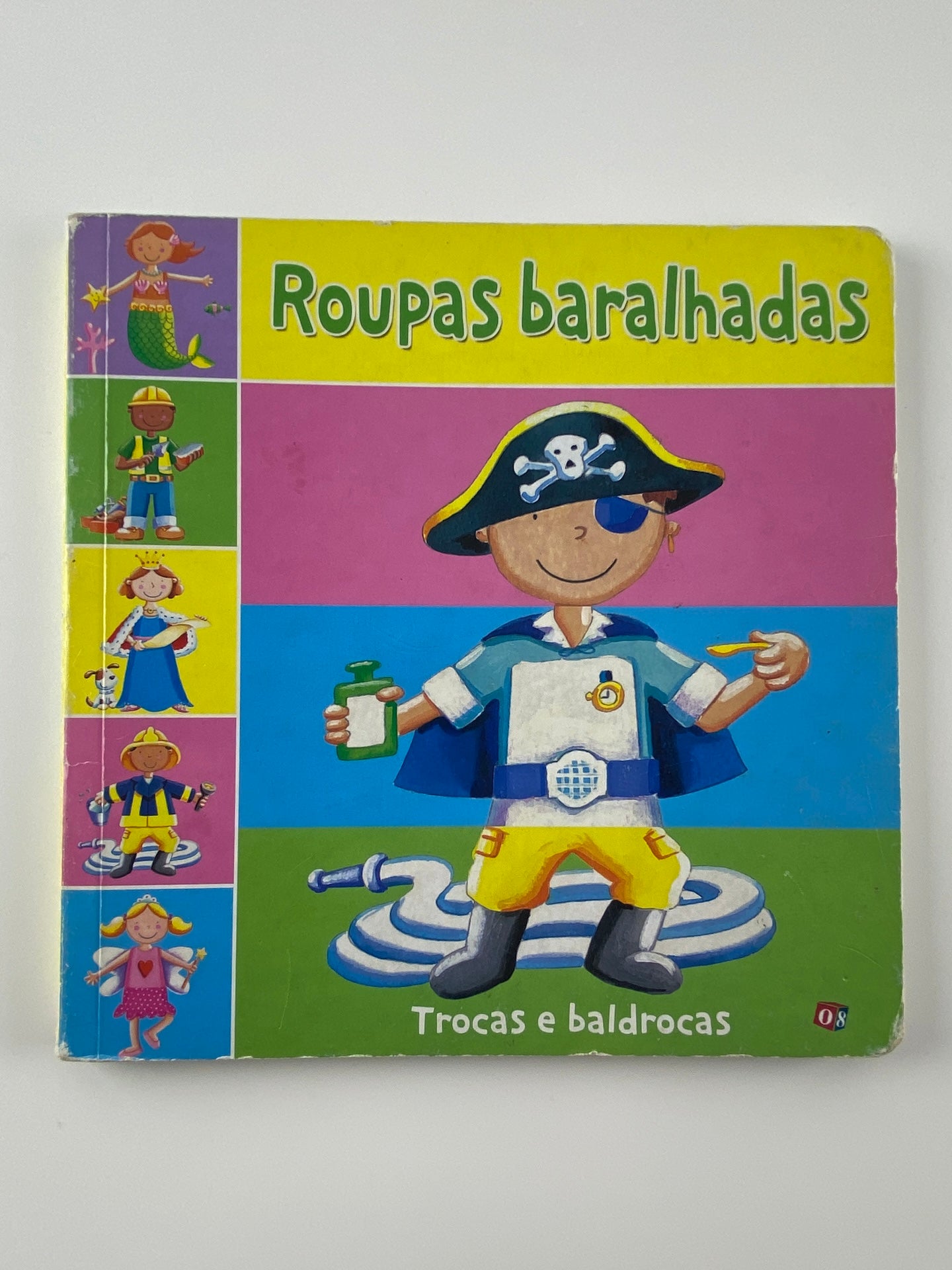 Roupas baralhadas | Hannah Wood
