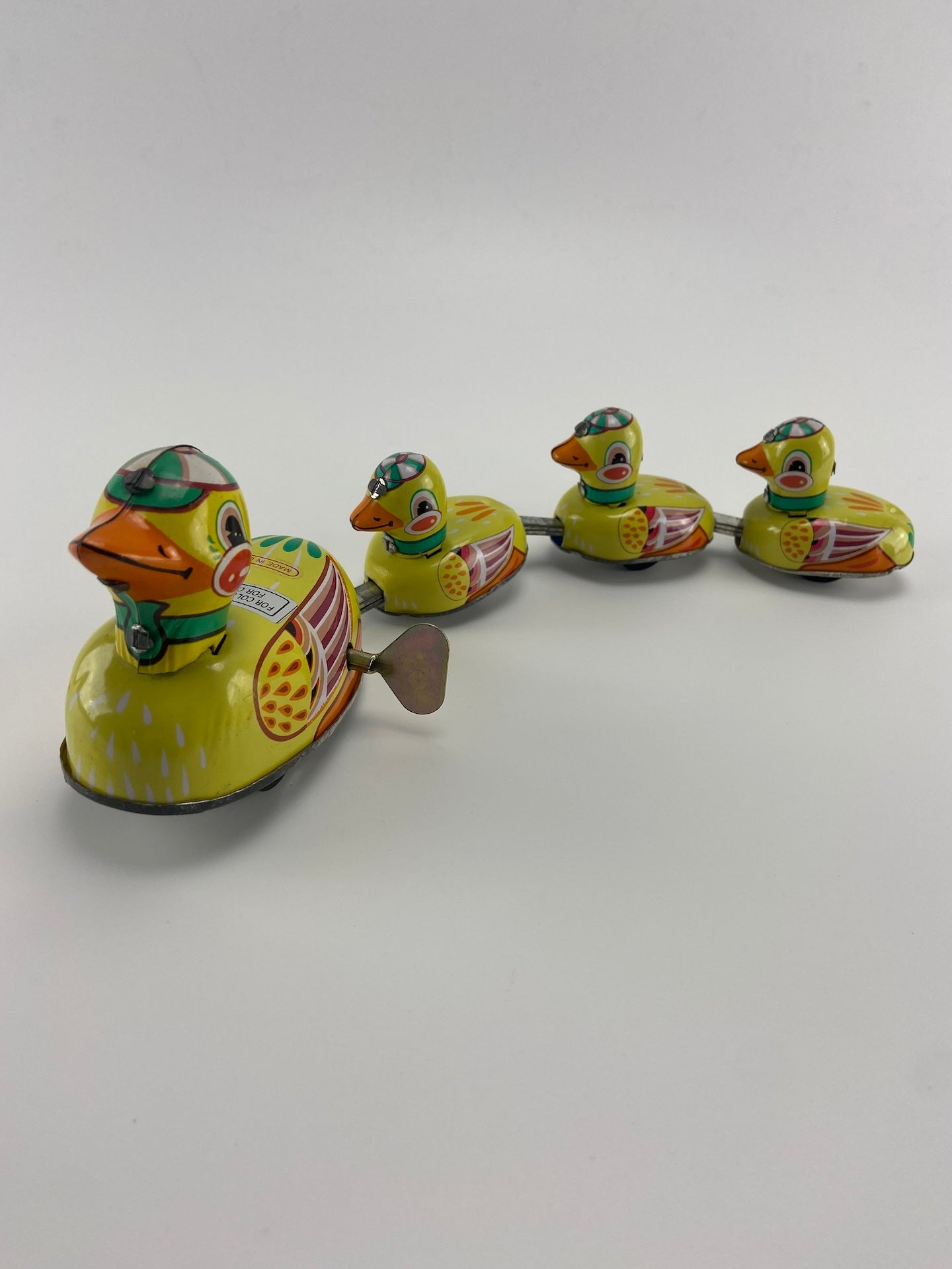 JUYOU Duck Family | Família de patos em folha de metal
