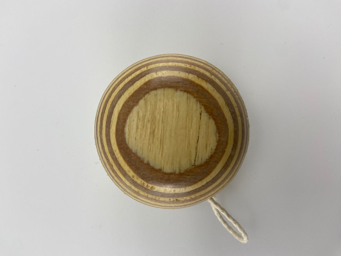 Ioiô de madeira