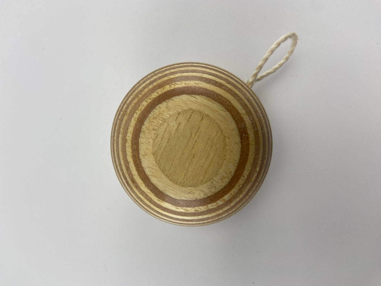 Ioiô de madeira