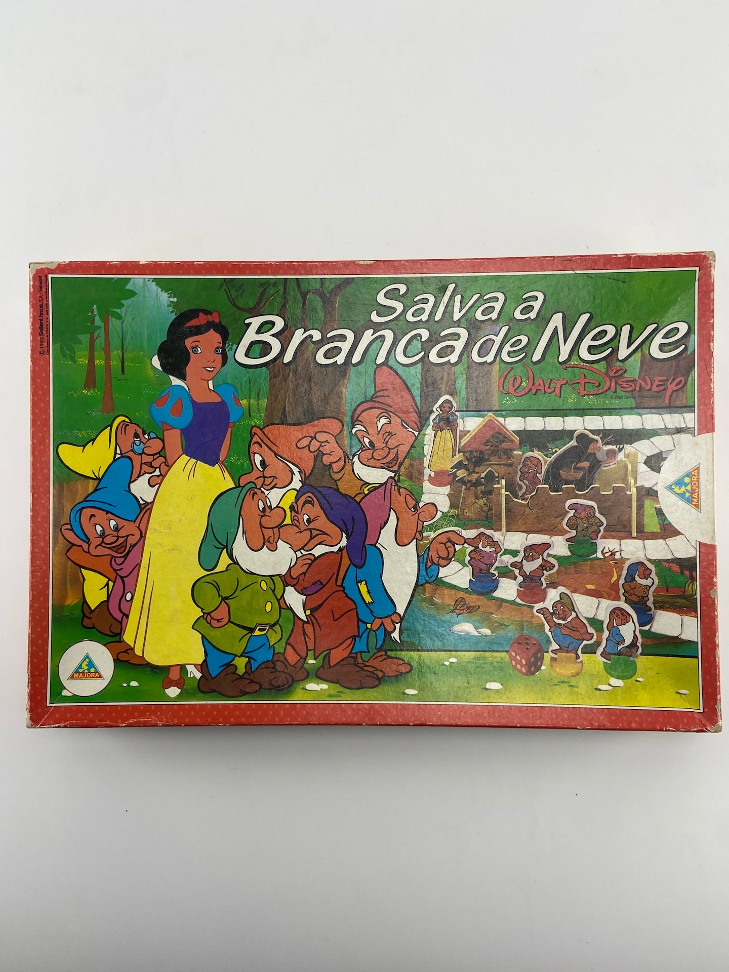 MAJORA Salva a Branca de Neve | Disney