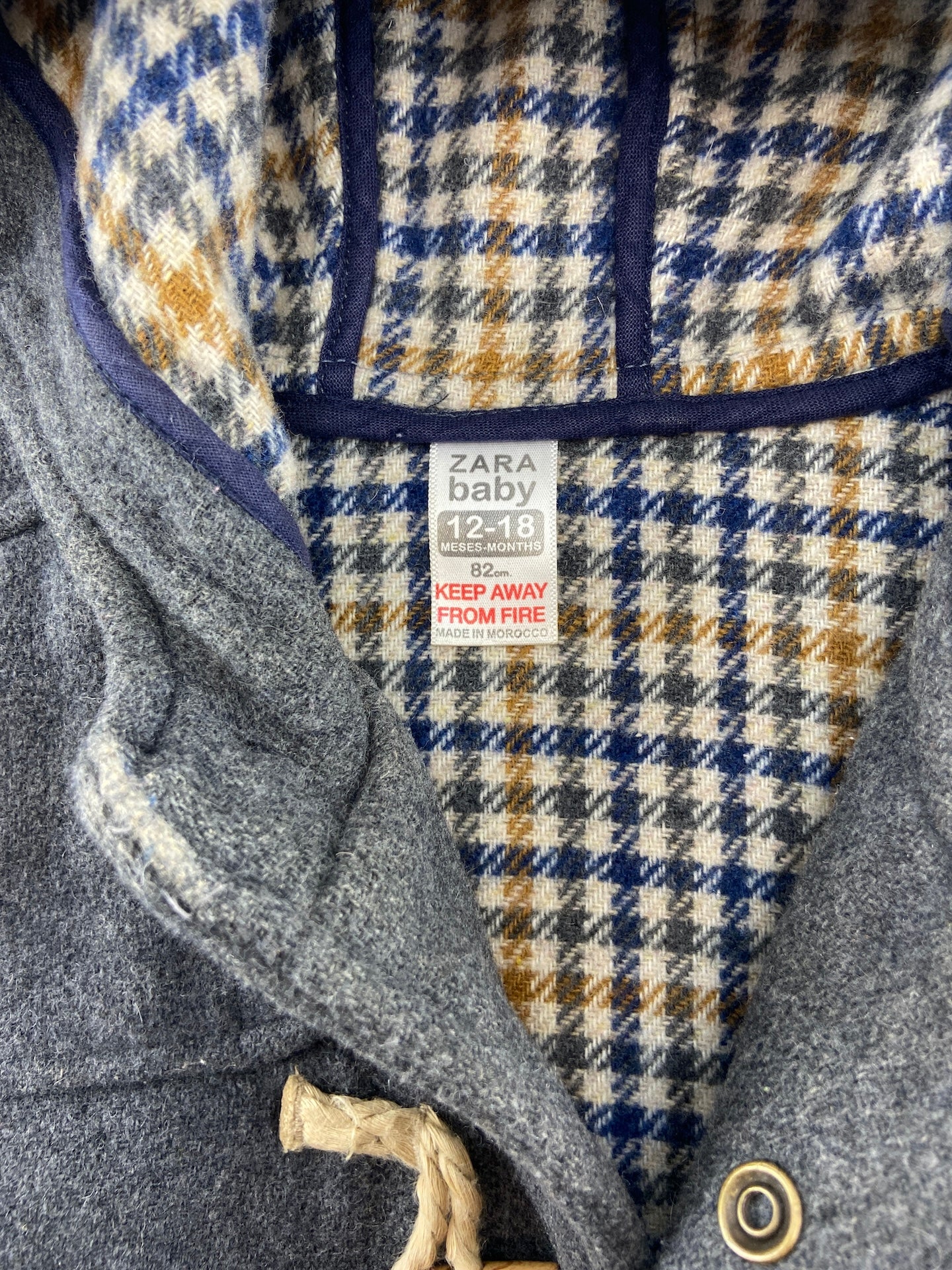 ZARA Canadiana