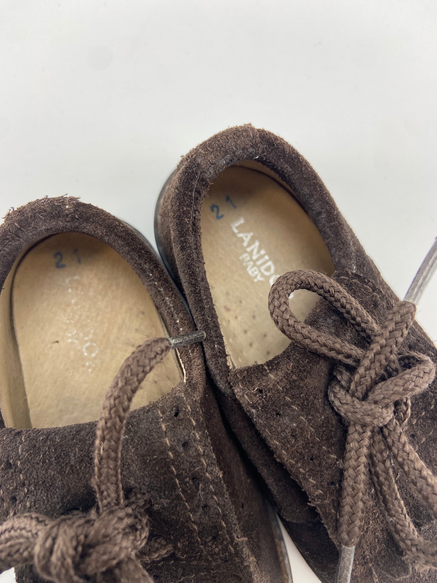 LANIDOR Sapatos de carneira