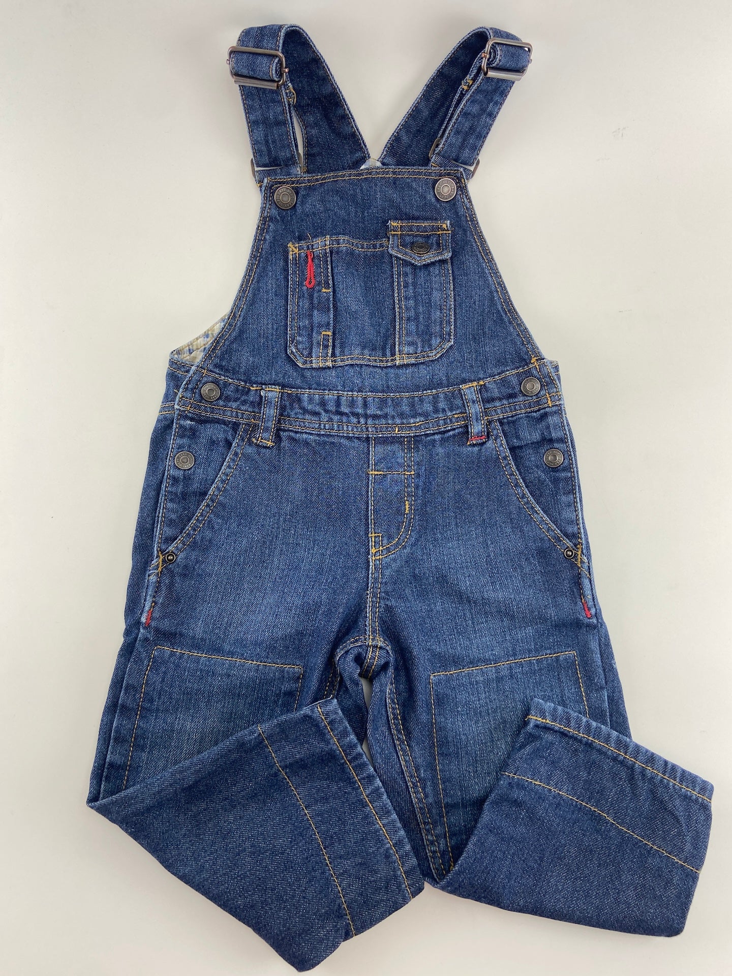 H&M Calças jardineiras
