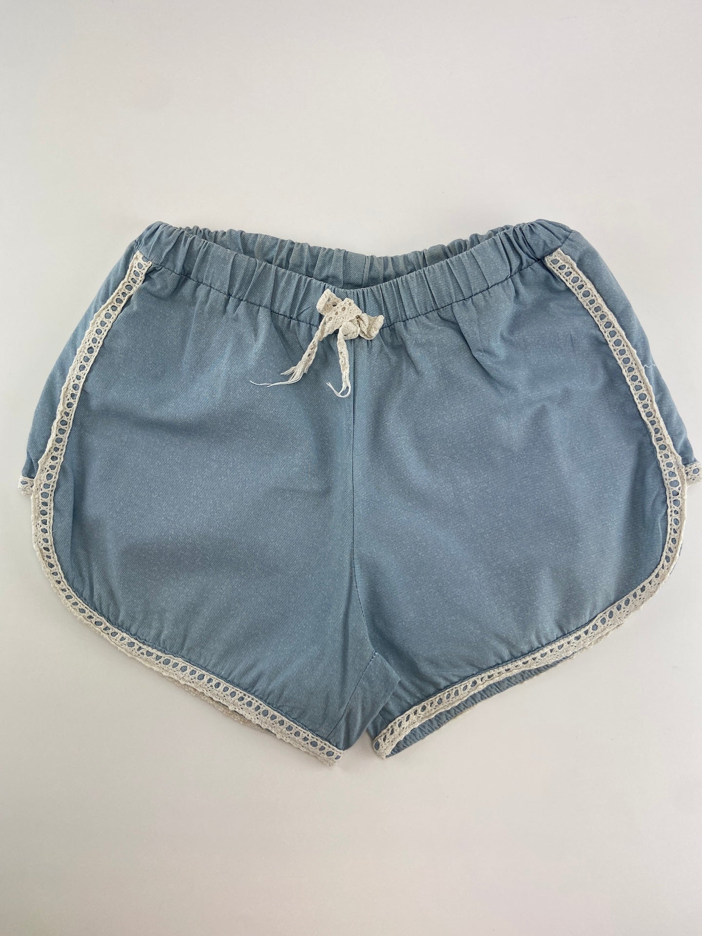 VINTAGE BAZAR Calções com bordado