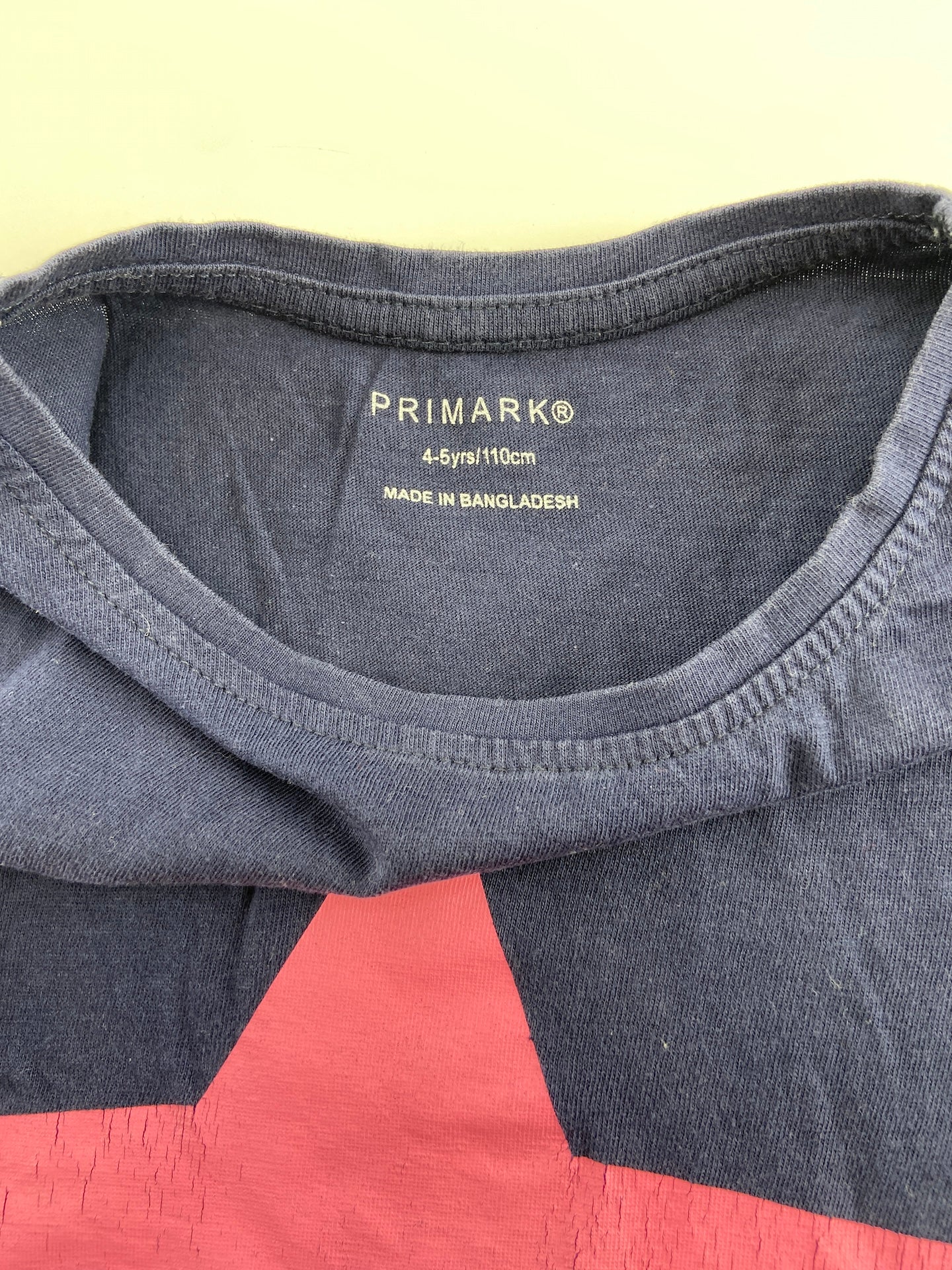 PRIMARK T-shirt estrela