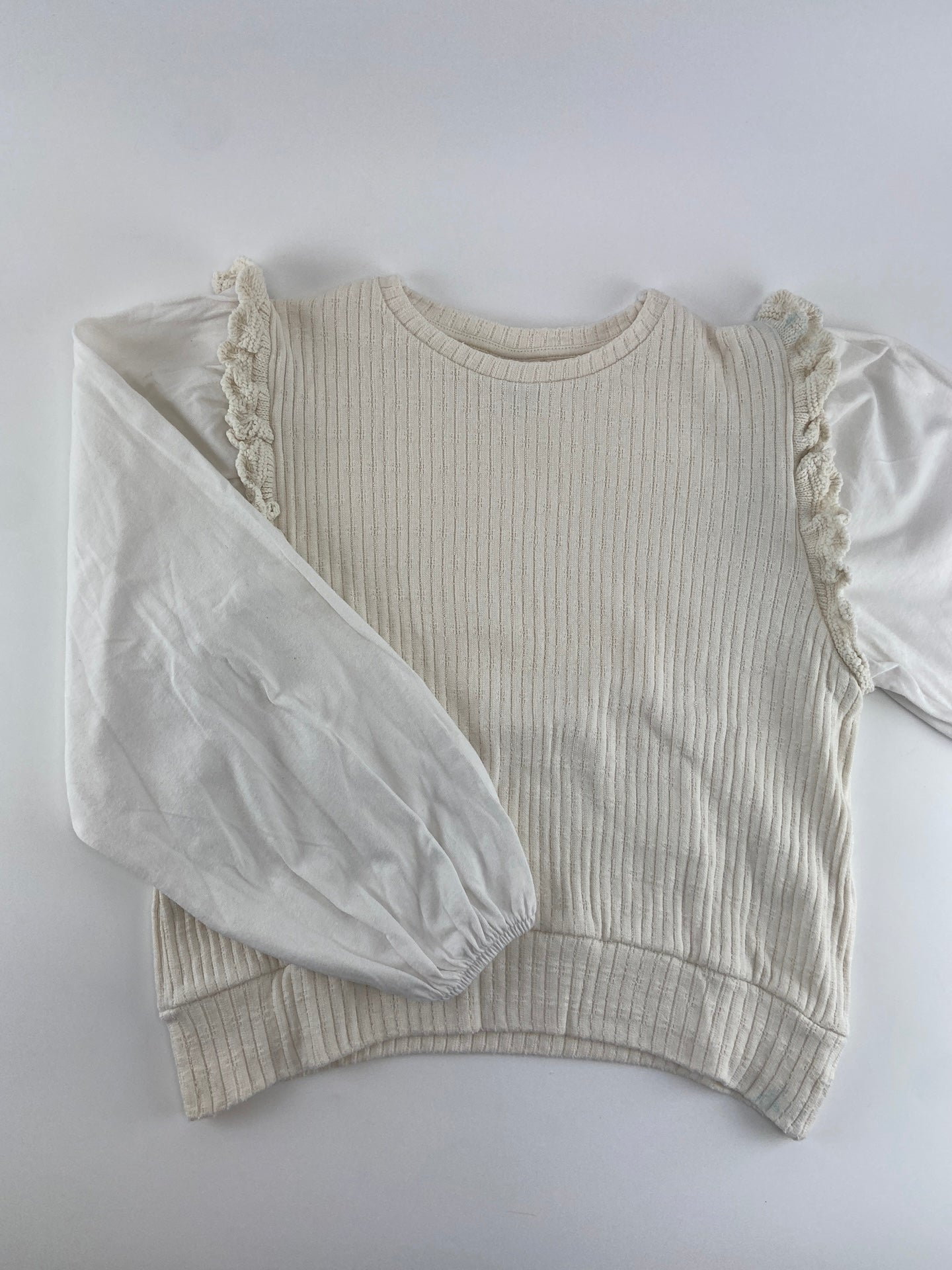 ZARA Longsleeve com folhos nos ombros