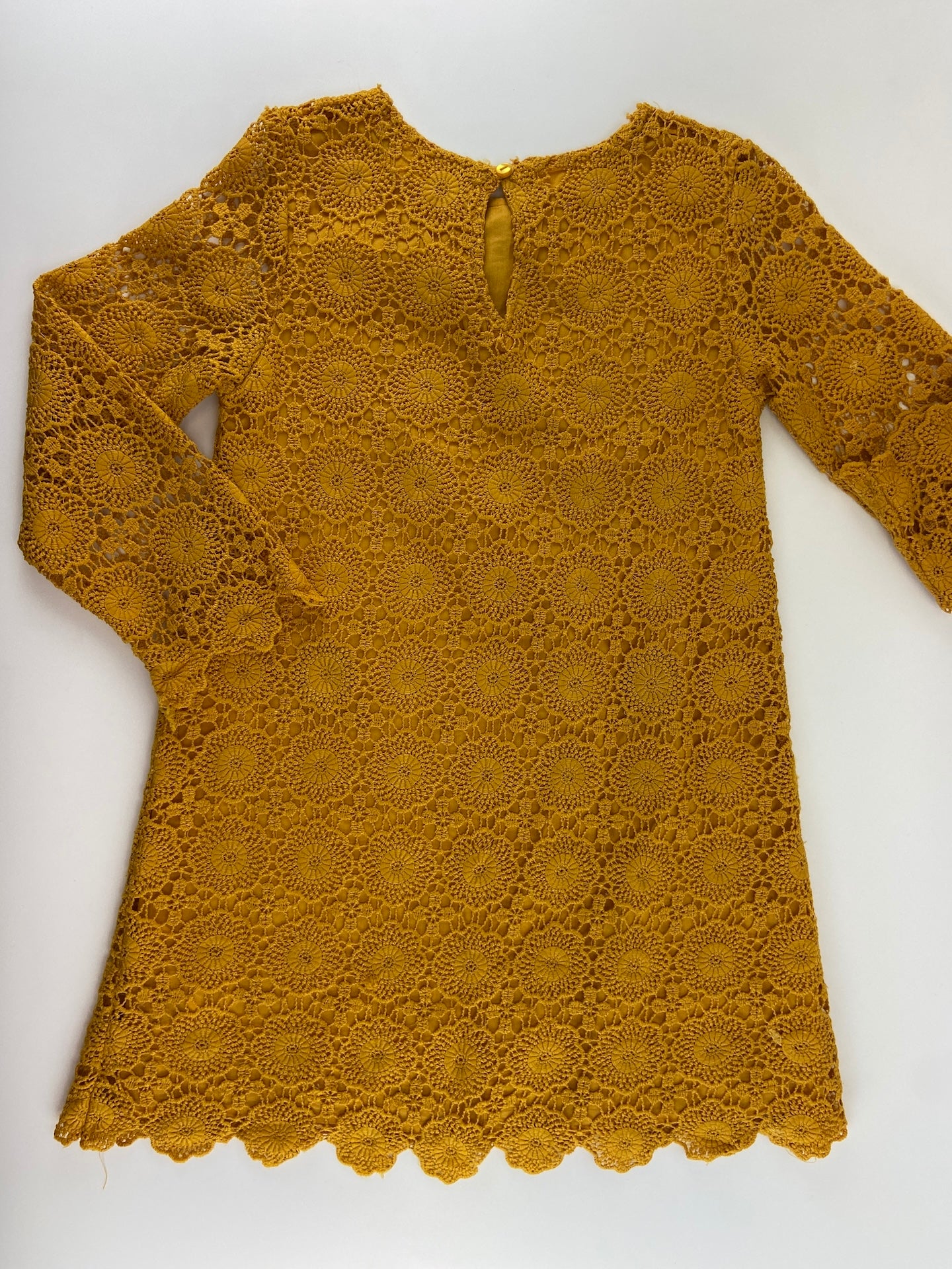 ZARA Vestido com bordado