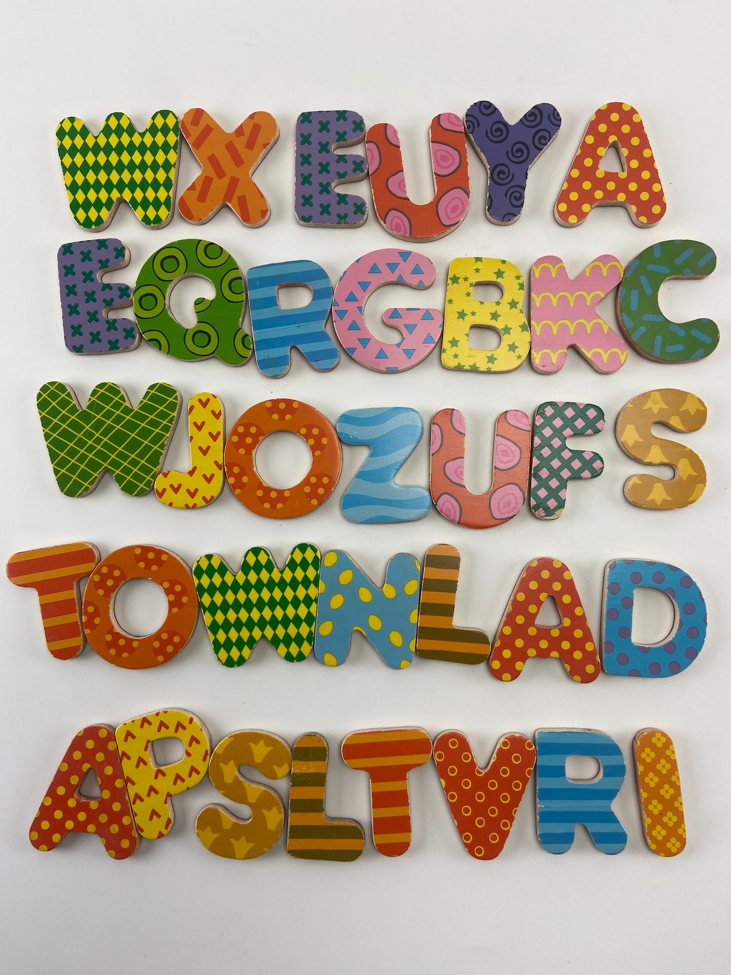 Conjunto de 35 letras magnéticas