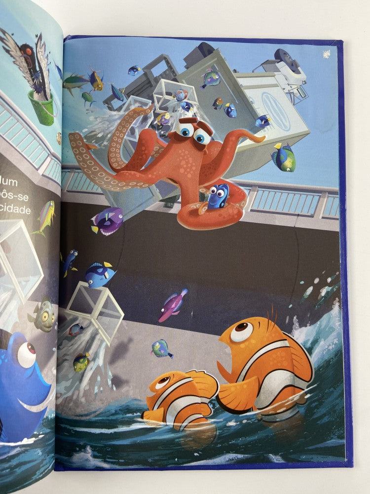DISNEY À Procura de Dory