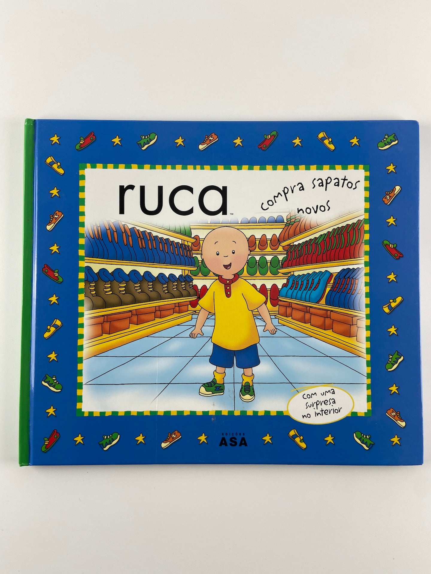 Ruca compra sapatos novos