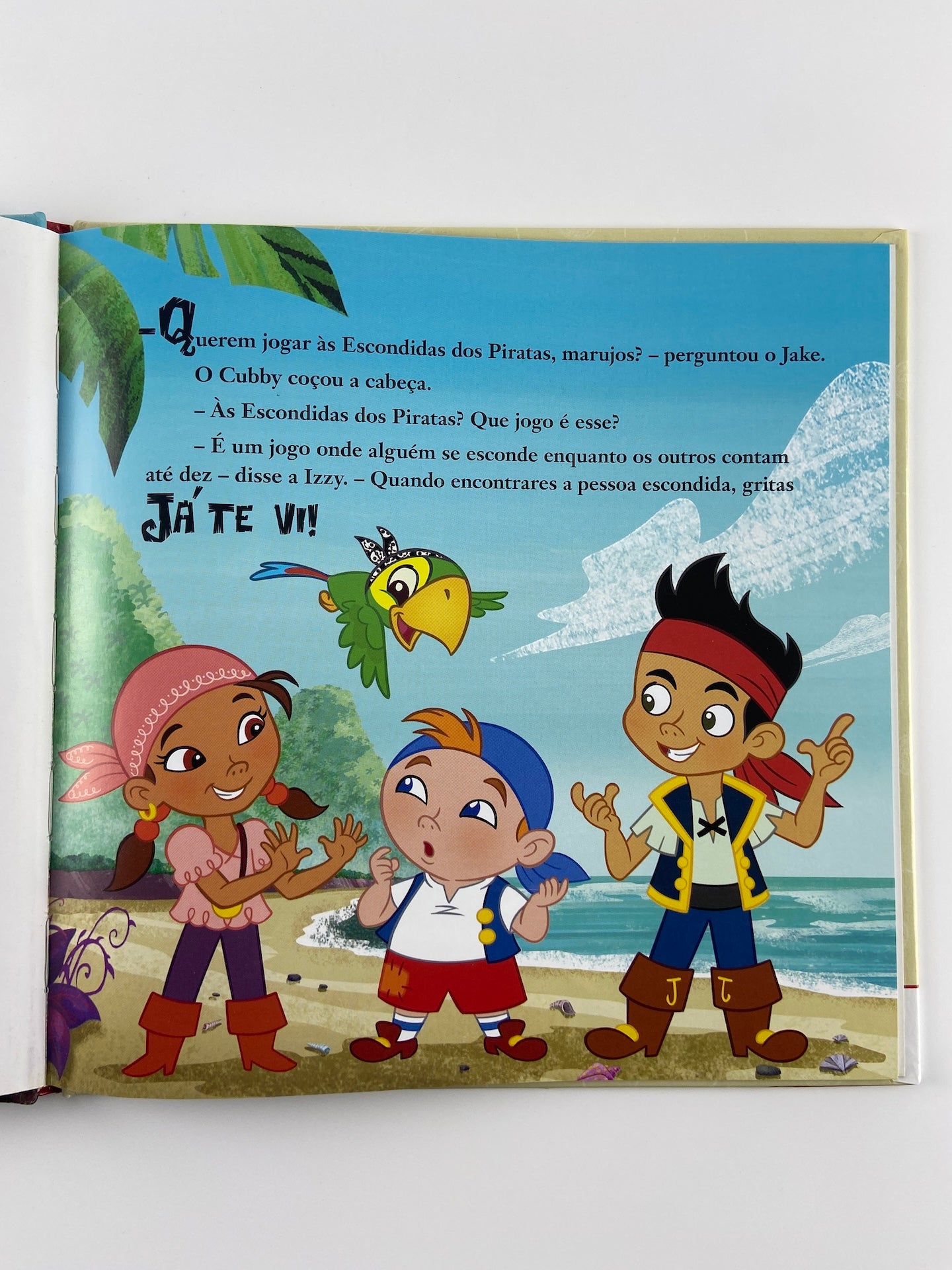 Já te vi Izzy | DISNEY