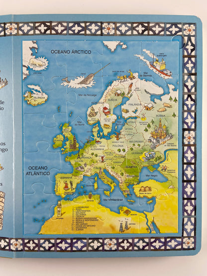 Atlas do Mundo em puzzle