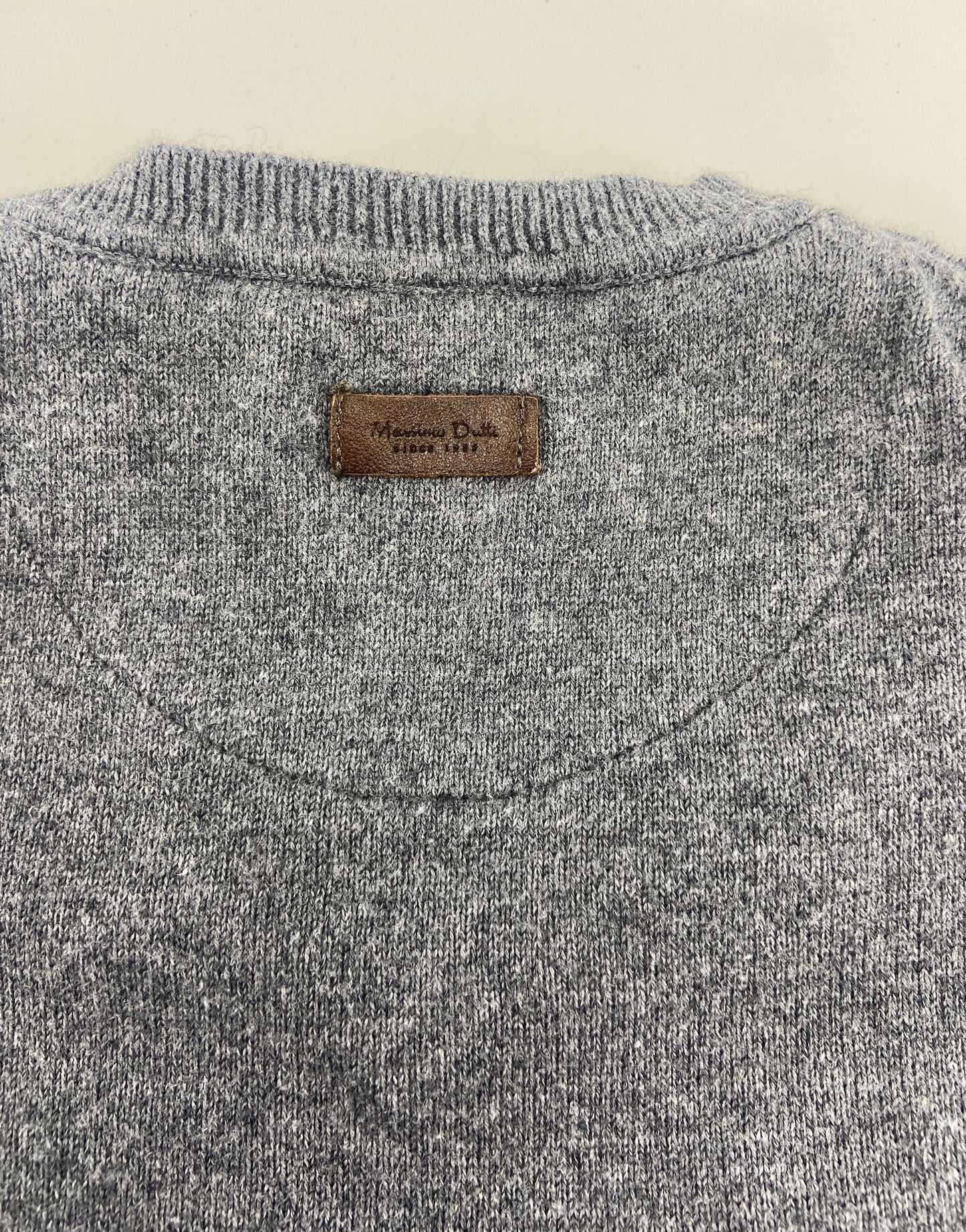 MASSIMO DUTTI Camisola | Pullover de bico