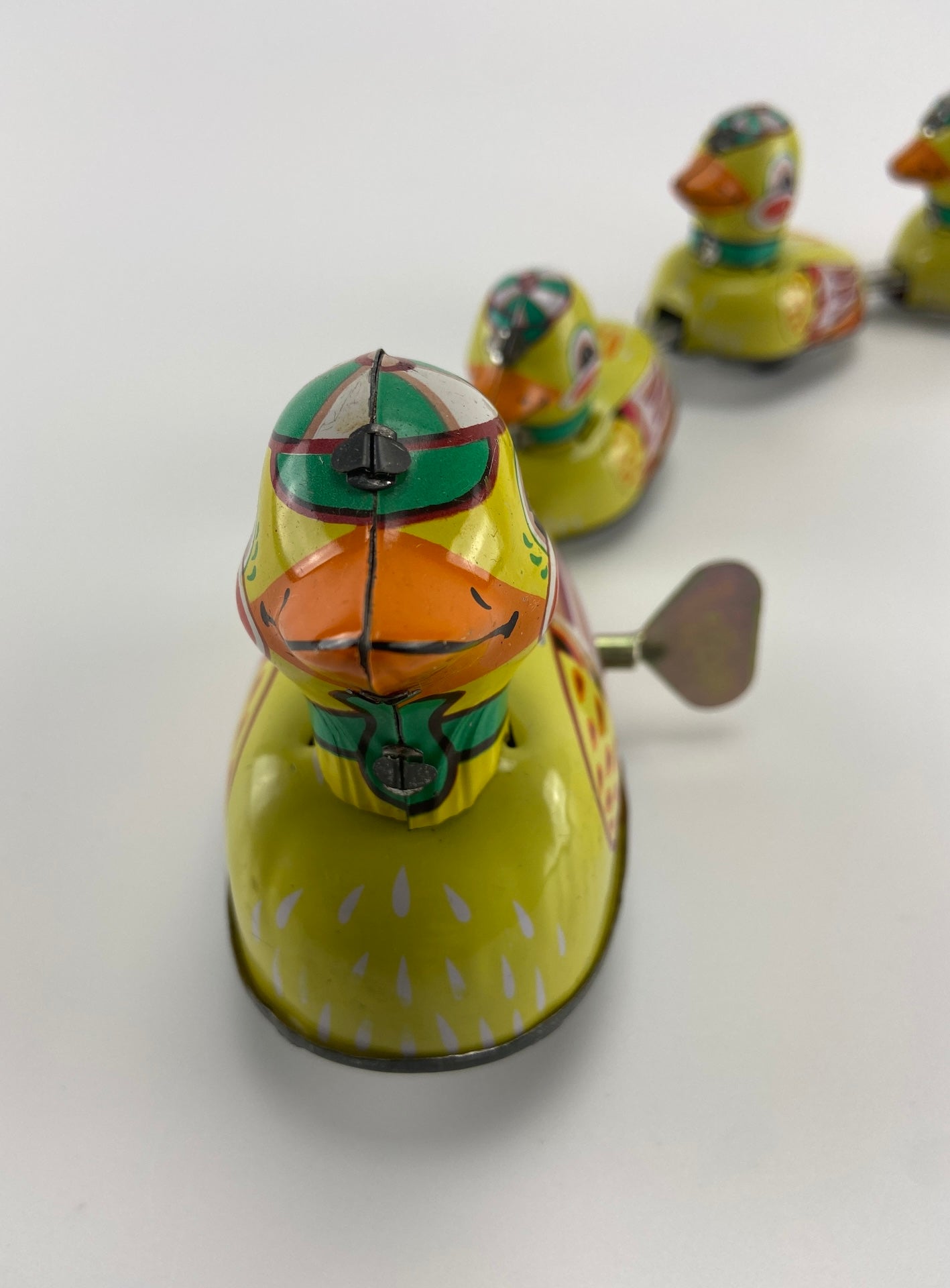 JUYOU Duck Family | Família de patos em folha de metal