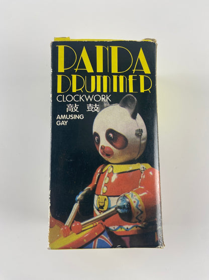 CLOCKWORK Panda Drummer | Panda ca tocar tambor em folha de metal
