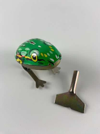 SAMMLERMODELL Sapo em folha de metal