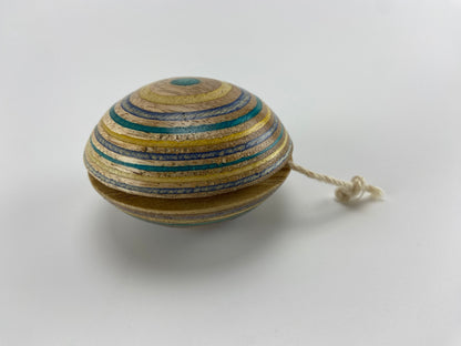 Ioiô de madeira