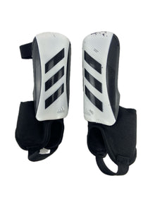 ADIDAS Caneleiras de futebol