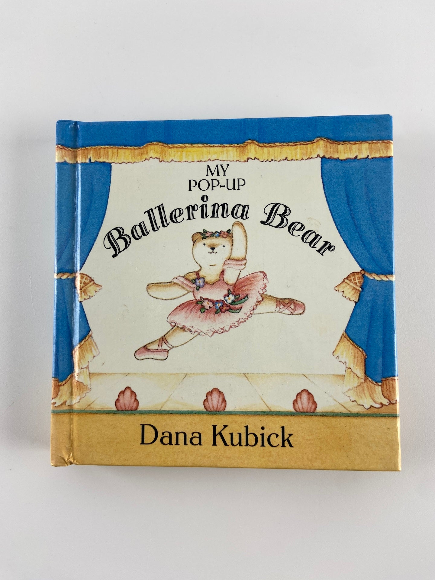 My pop-up Ballerina Bear de Dana Kubick