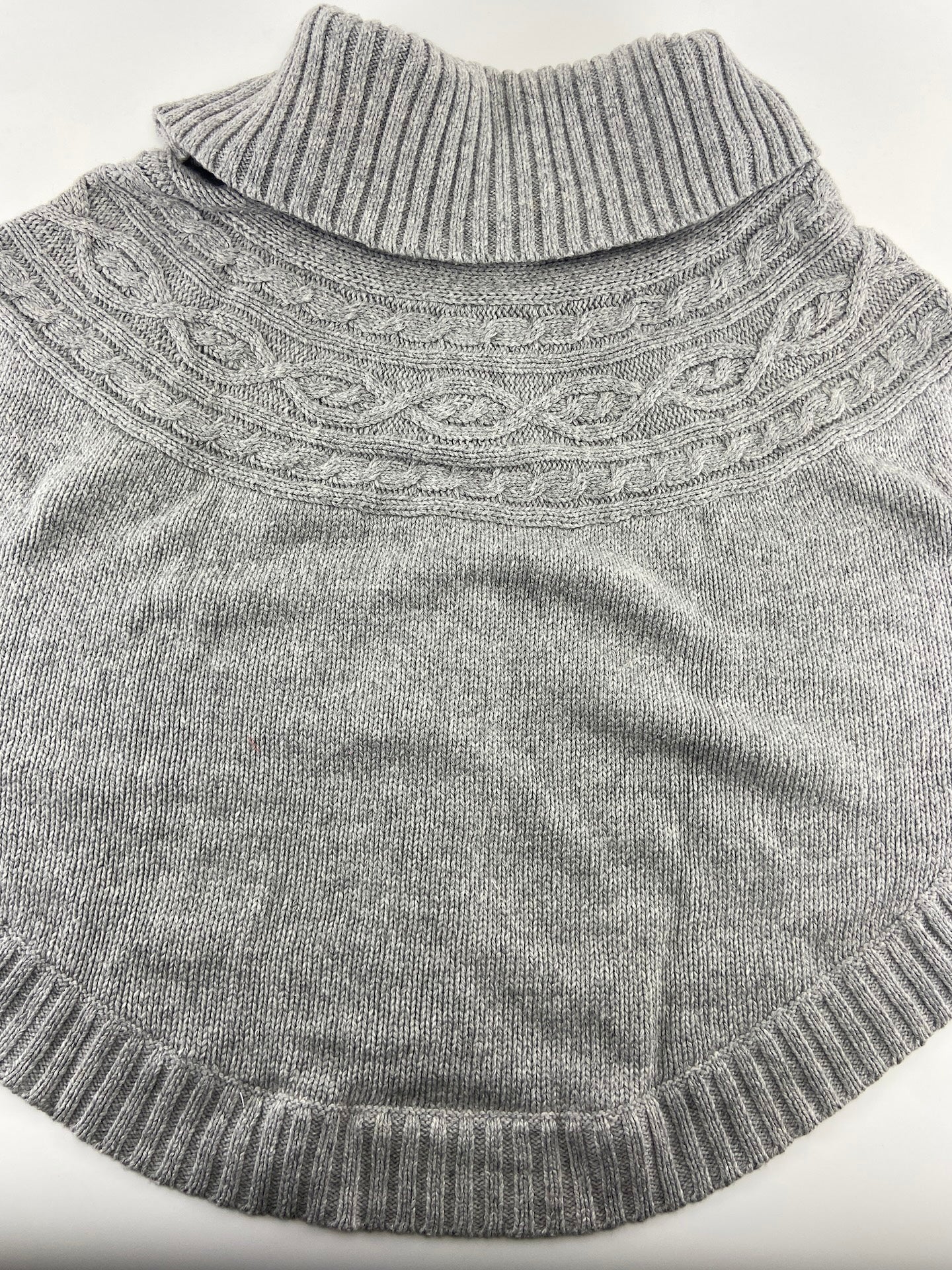 H&M Poncho