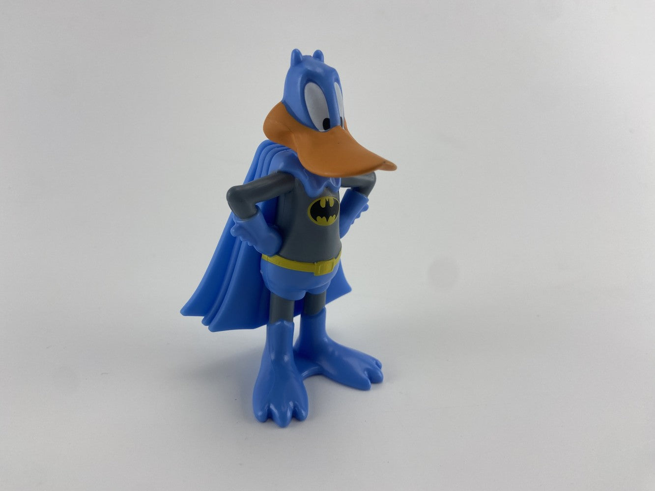 LOONEY TUNES Duffy Duck Batman