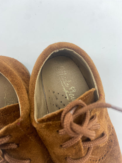 Moda Jovem Sapatos de furos