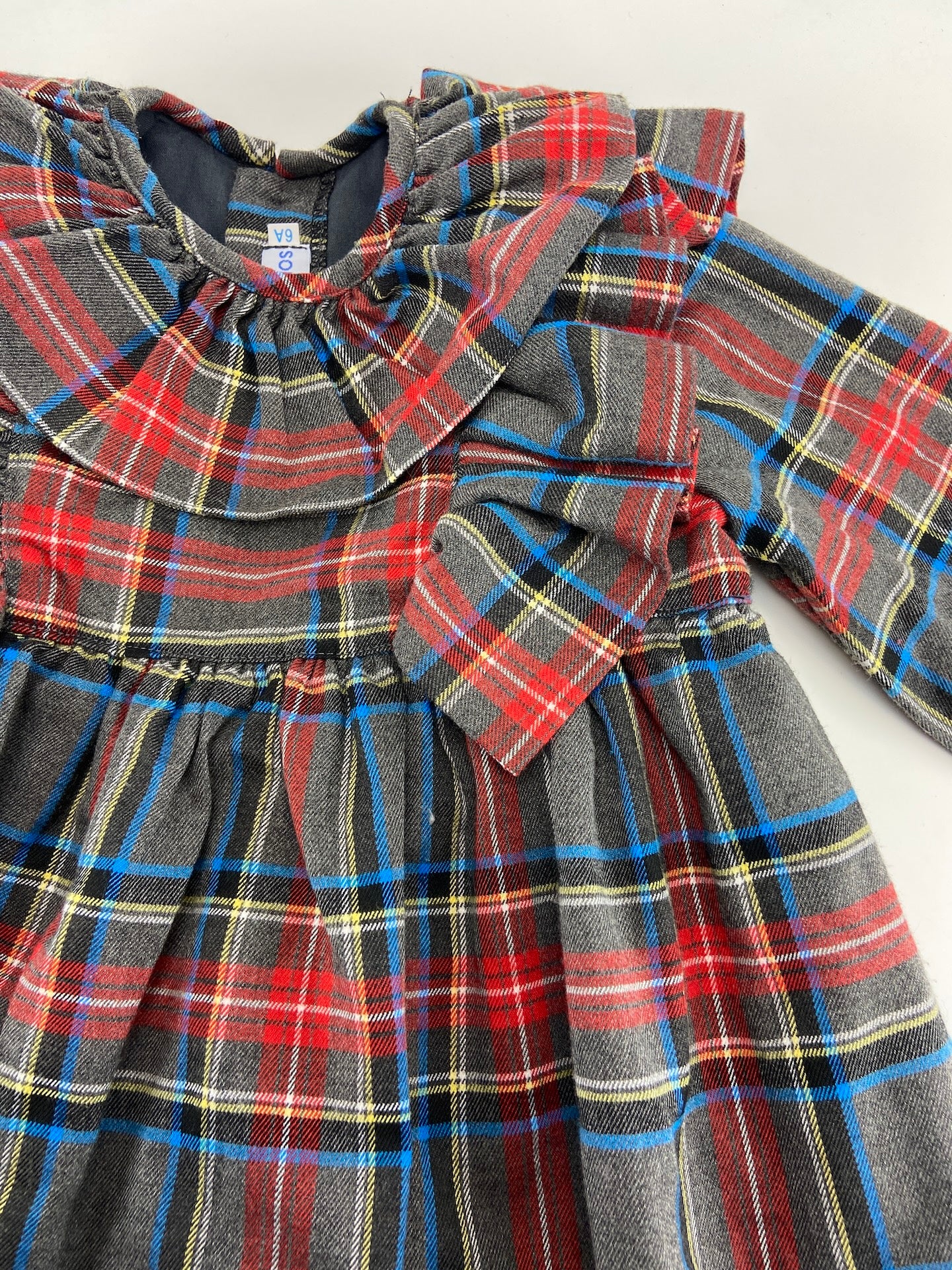 PATINHOS Vestido escocês com folhos