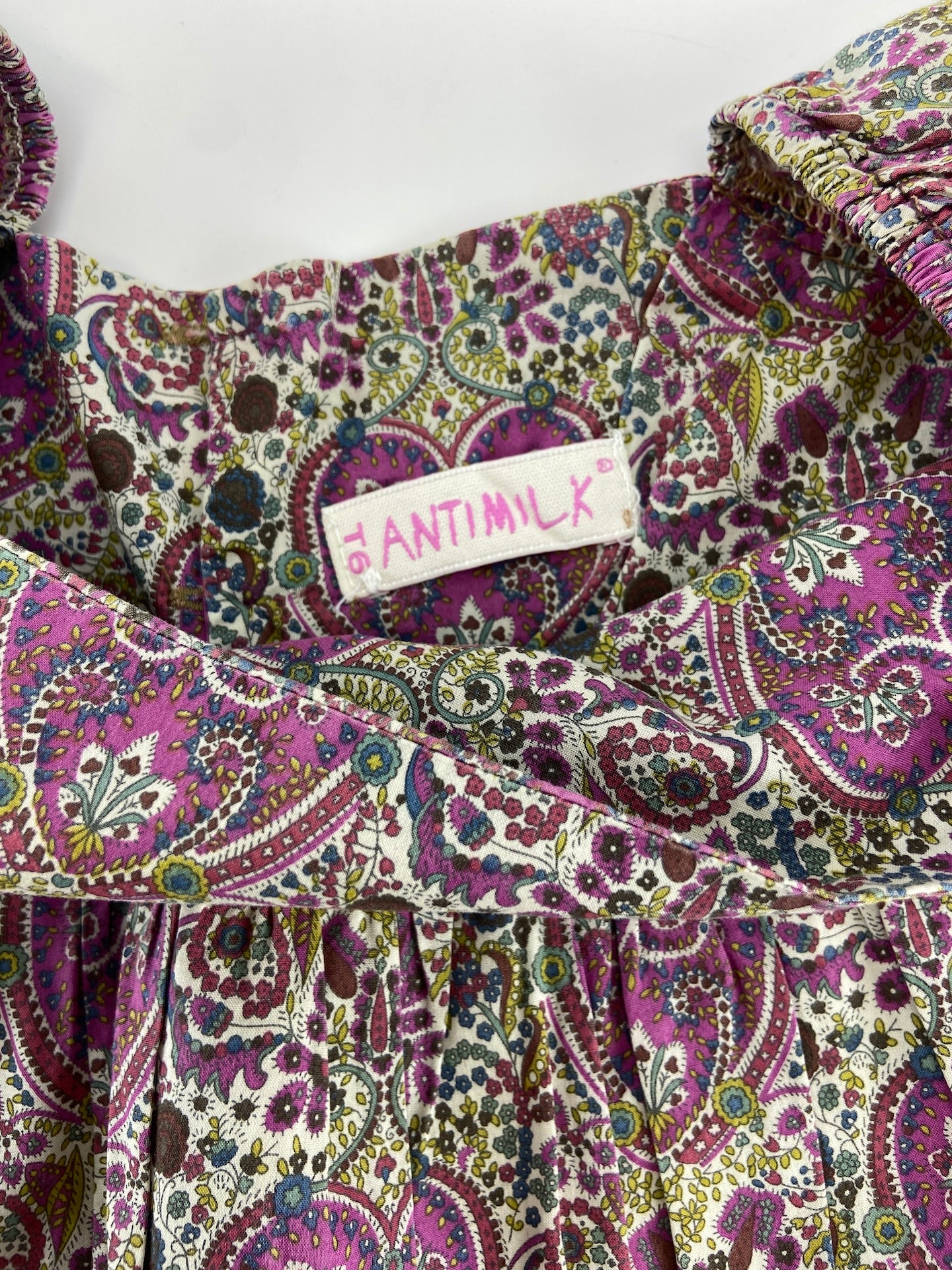 ANTIMILK Vestido com folho