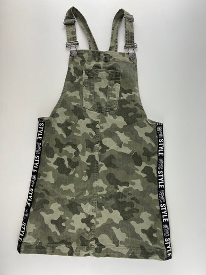 C&A Saia jardineiras camuflada