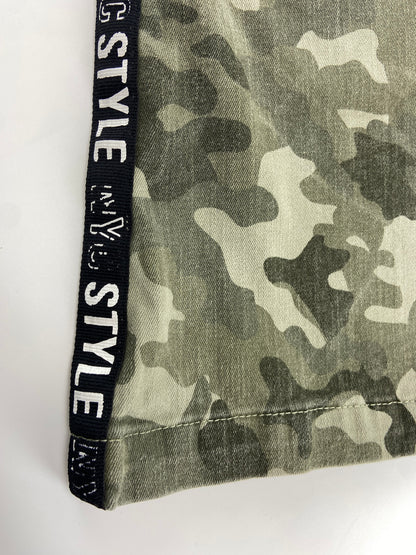 C&A Saia jardineiras camuflada