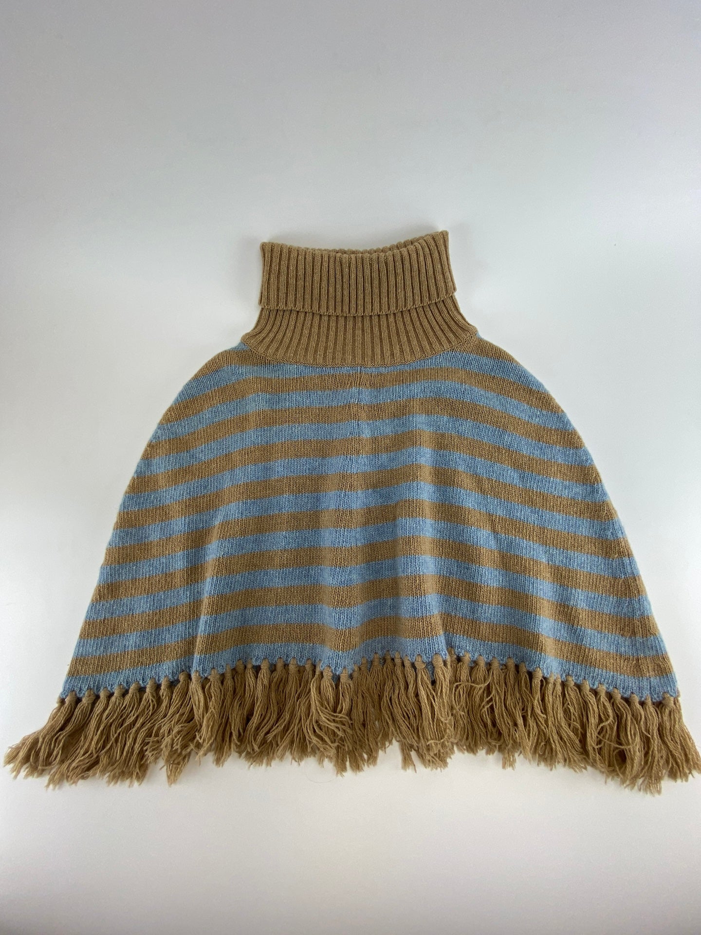 LANIDOR Poncho de gola alta