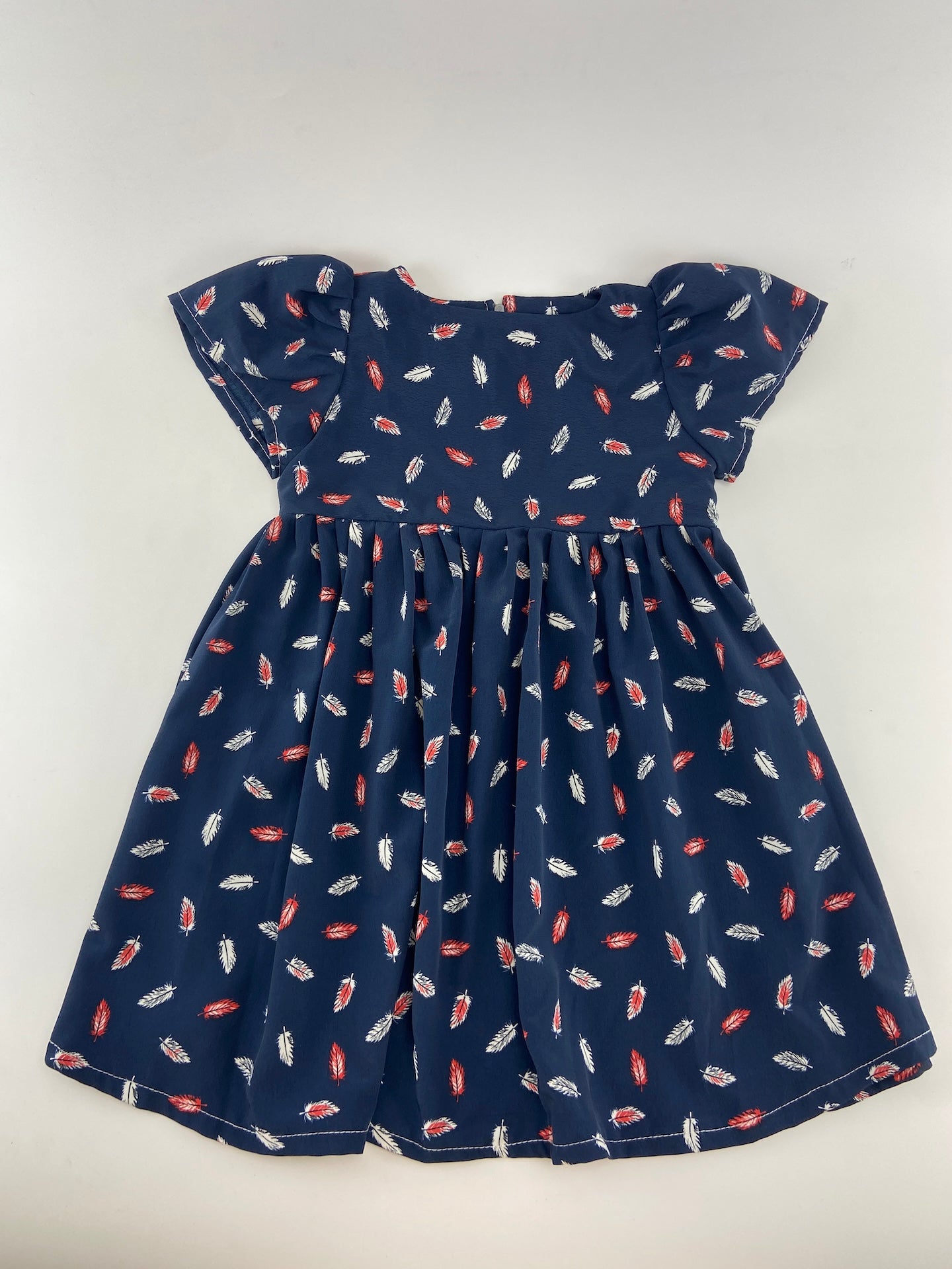 Vestido em tecido fresco
