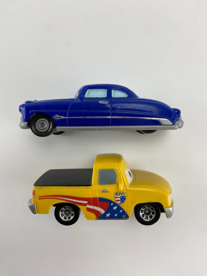 DISNEY Doc Hudson e John Lassetire do Filme McQueen