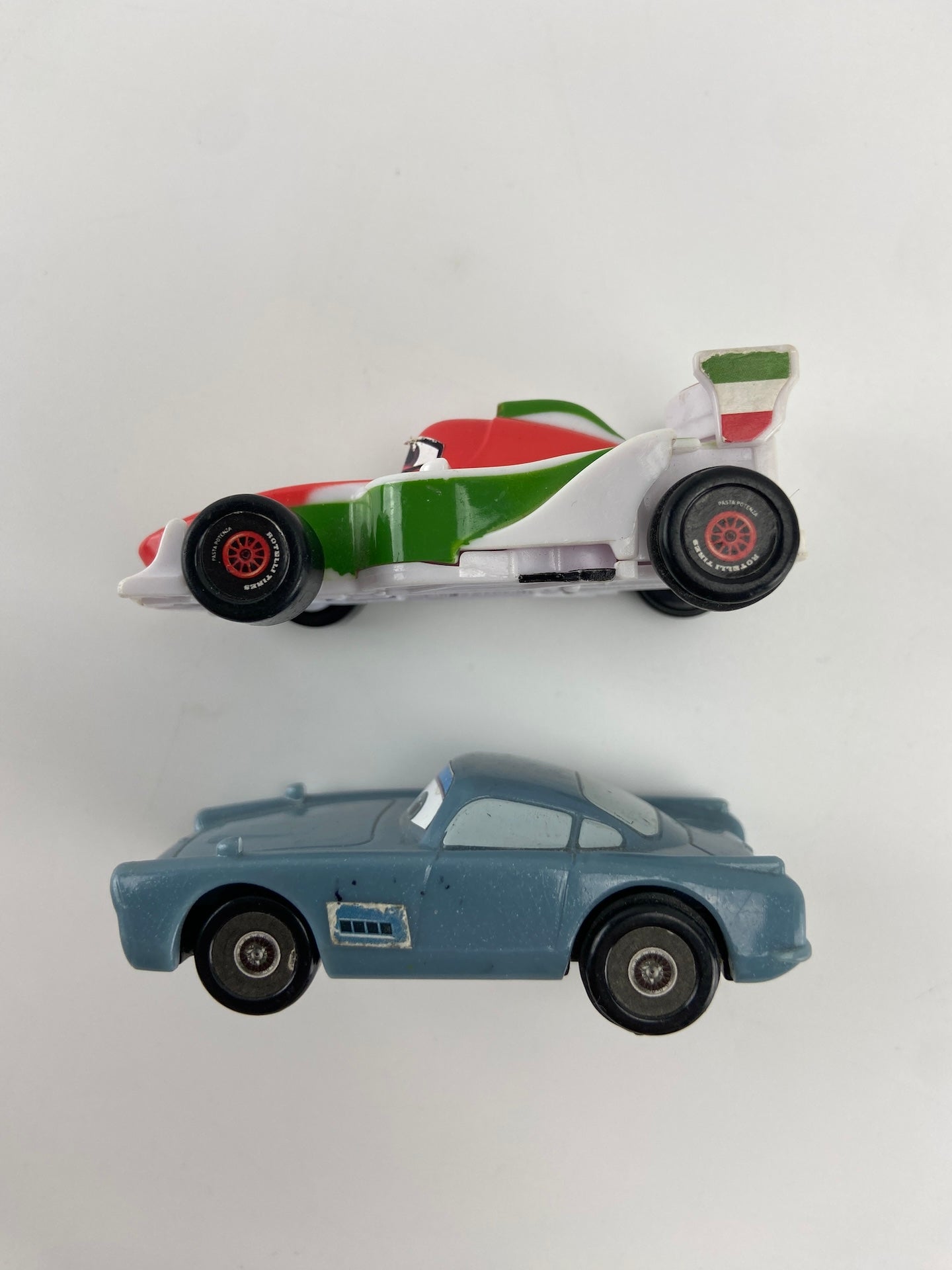 DISNEY Francesco Bernoulli e Finn McMíssil do Filme McQueen