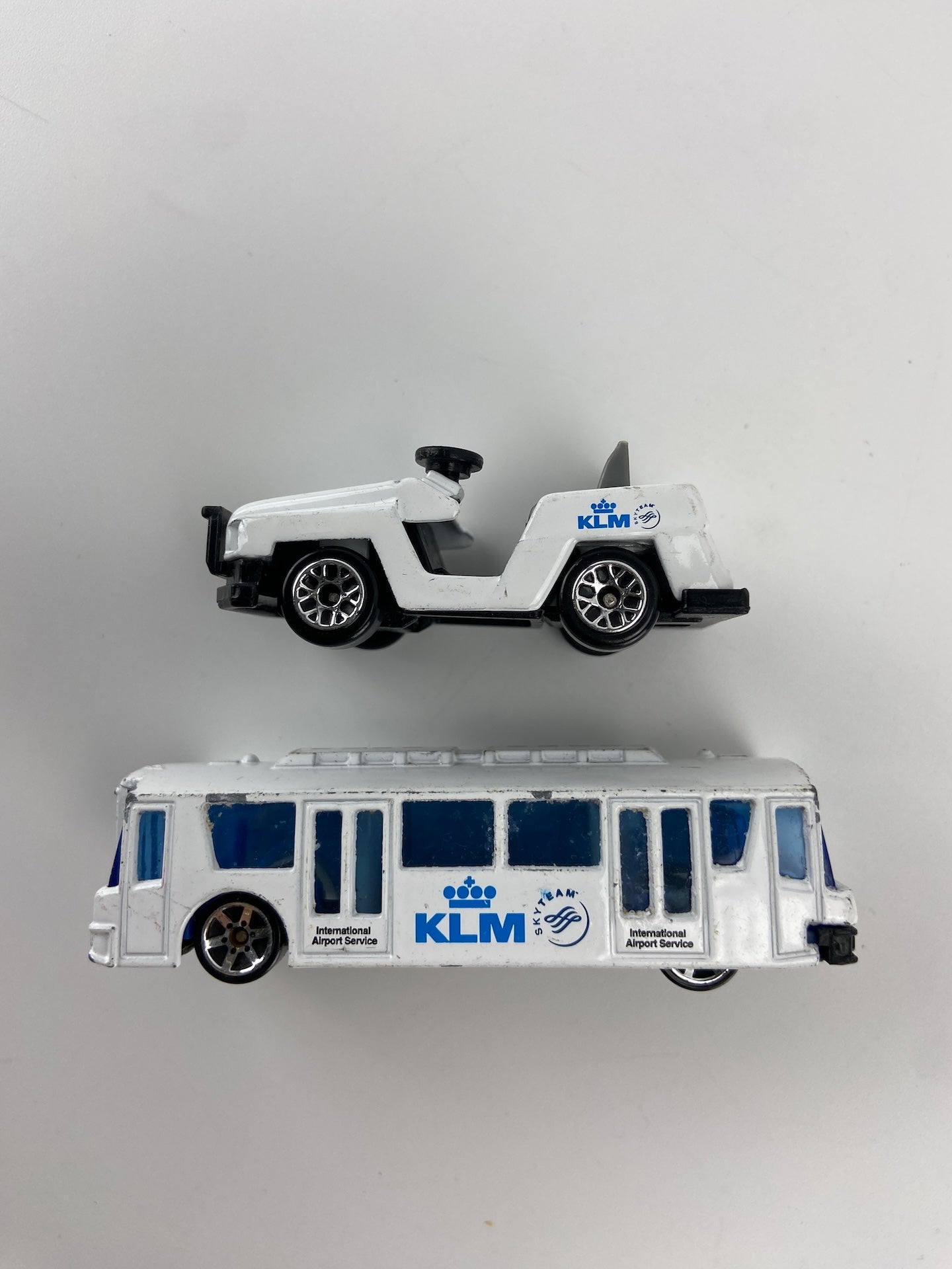 REALTOY Autocarro e carro aeroporto KLM