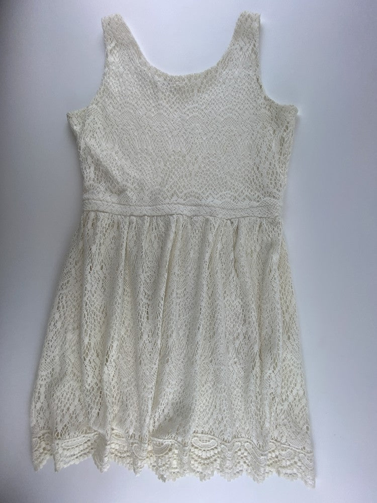 H&M Vestido de renda